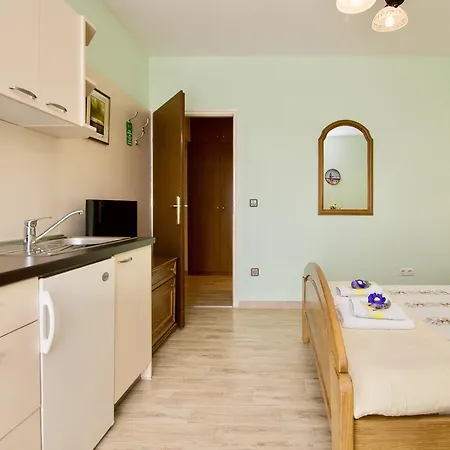 Pansion Adria Gasthof 3*