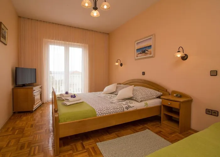 Pansion Adria Sveti Filip i Jakov